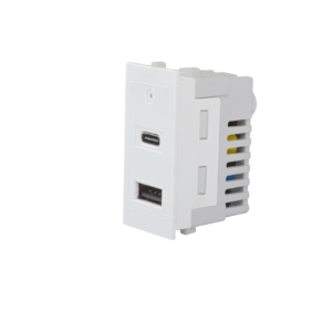 شاحن USB+T C ابيض فاميلى كلاس ساس